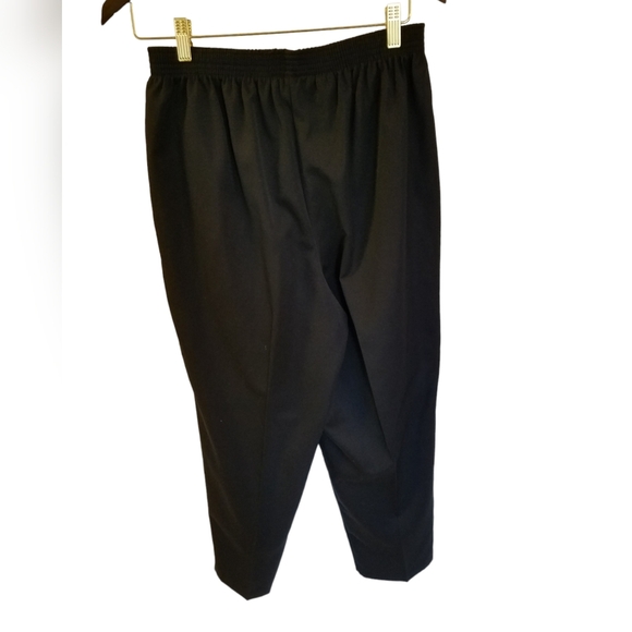 Dress Barn Woman Black  Elastic Waist Pants  Size 14WP Made in USA - Picture 3 of 14
